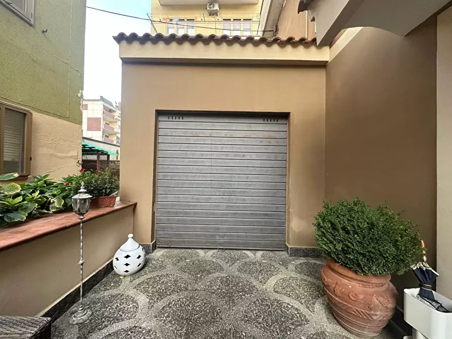 Immagine 27 di Casa indipendente in vendita  in VIA SANTA CHIARA 13 a Caserta
