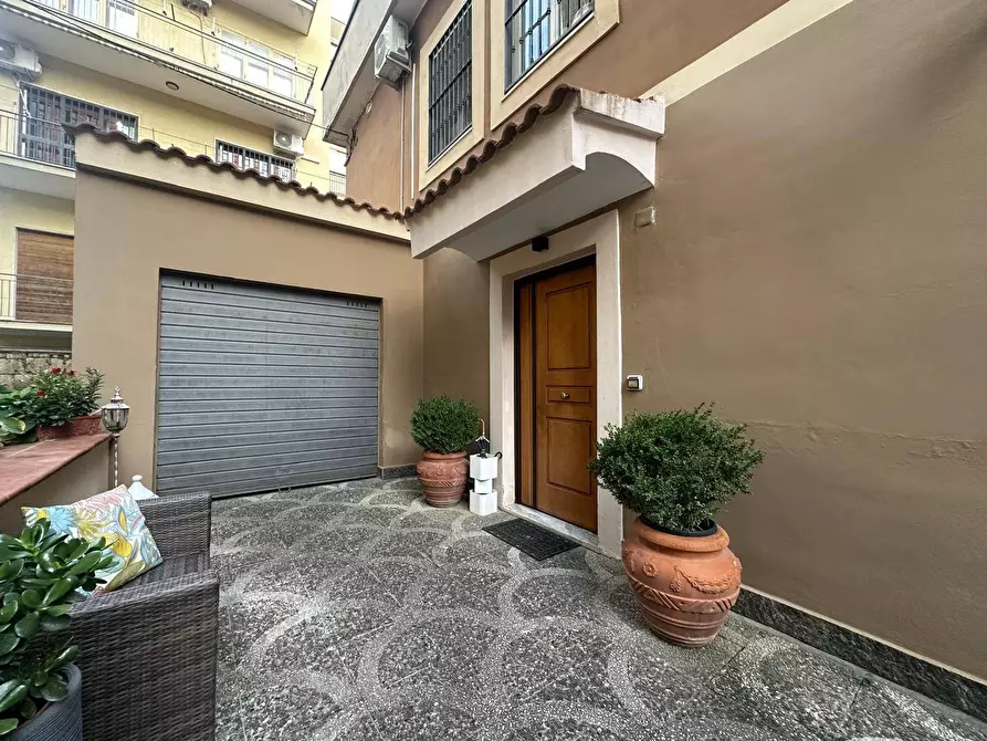 Immagine 28 di Casa indipendente in vendita  in VIA SANTA CHIARA 13 a Caserta