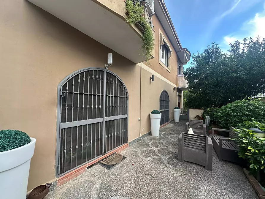 Immagine 30 di Casa indipendente in vendita  in VIA SANTA CHIARA 13 a Caserta