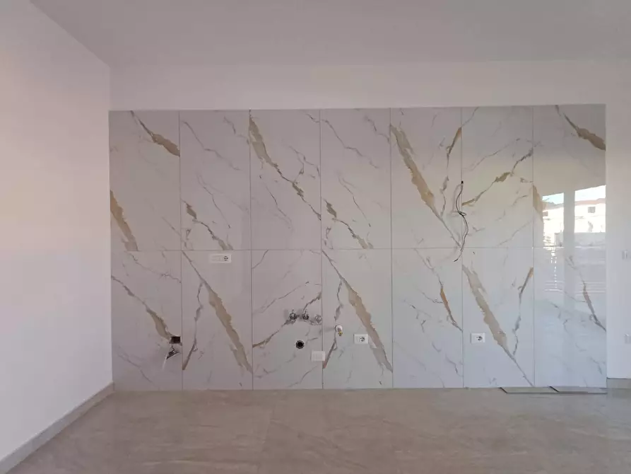 Immagine 3 di Appartamento in vendita  in via arcivescovo pontillo a Casagiove