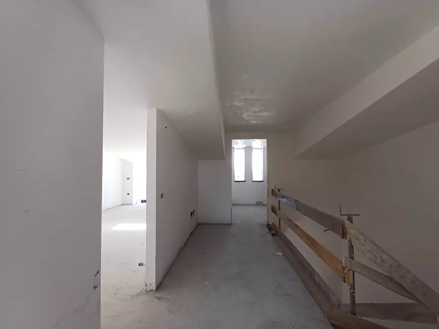 Immagine 29 di Casa indipendente in vendita  in via nazionale appia 232 a Casagiove