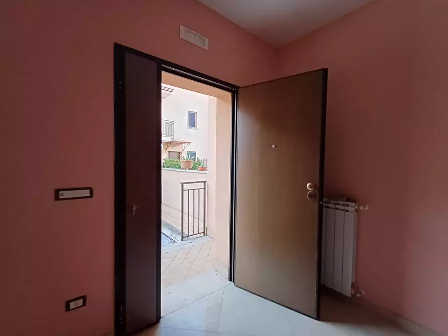 Immagine 6 di Villetta a schiera in affitto  in strada statale 87 20 a Capodrise