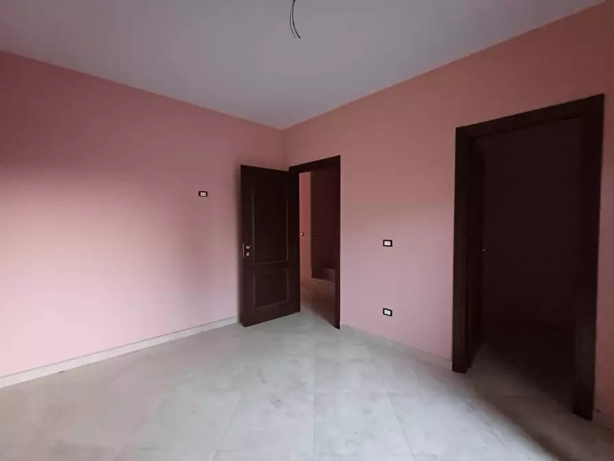 Immagine 12 di Villetta a schiera in affitto  in strada statale 87 20 a Capodrise