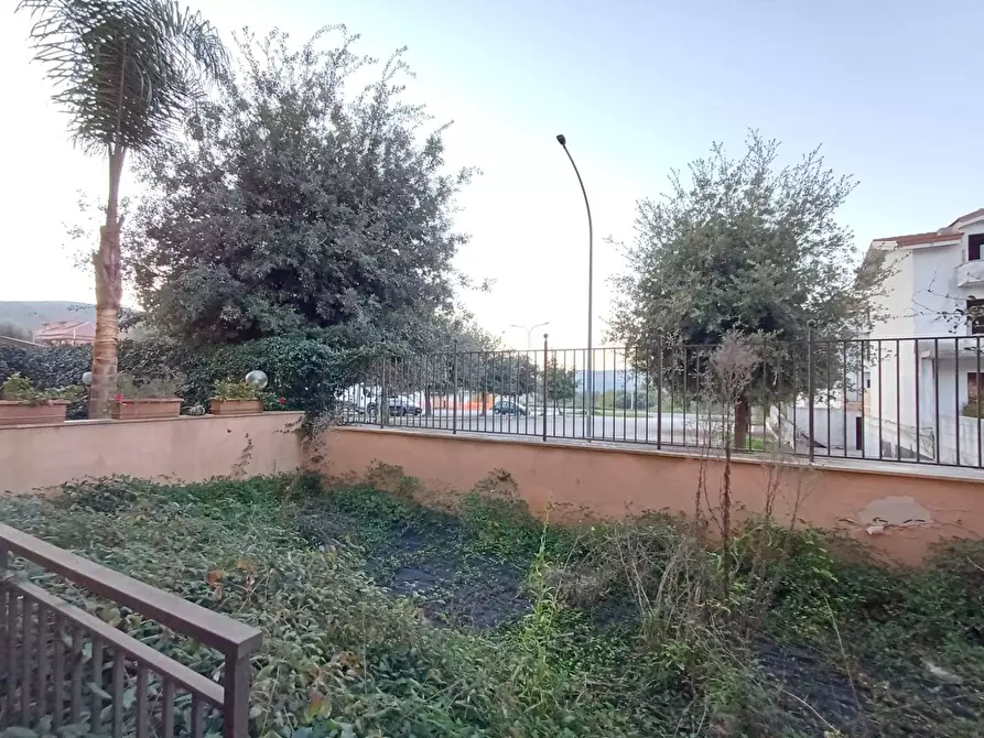 Immagine 15 di Villetta a schiera in affitto  in strada statale 87 20 a Capodrise