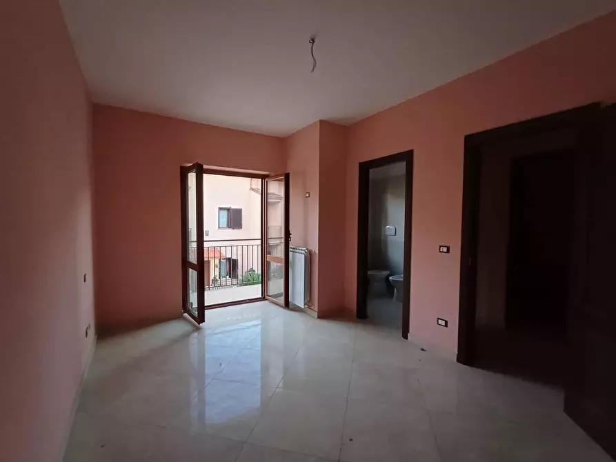 Immagine 18 di Villetta a schiera in affitto  in strada statale 87 20 a Capodrise