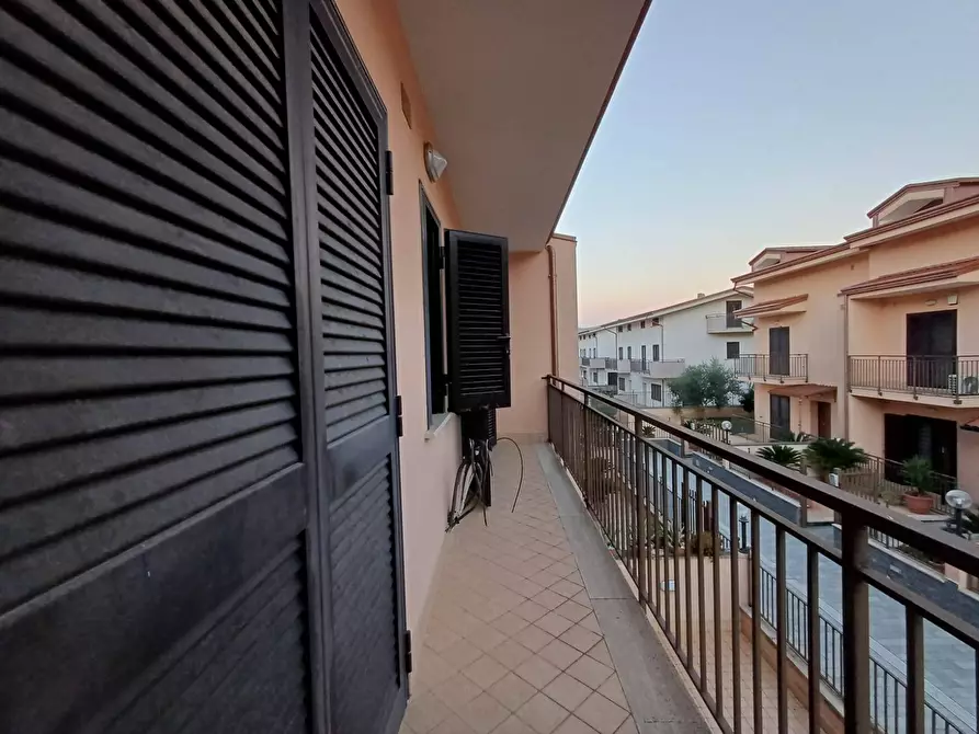 Immagine 23 di Villetta a schiera in affitto  in strada statale 87 20 a Capodrise