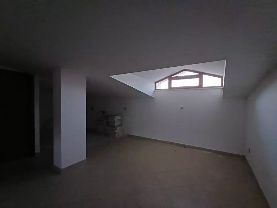 Immagine 28 di Villetta a schiera in affitto  in strada statale 87 20 a Capodrise