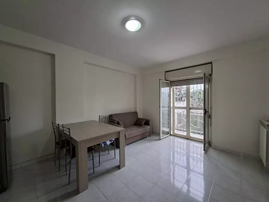 Immagine 2 di Appartamento in affitto  in VIA FRANCESCO D'ASSISI 24 a Caserta