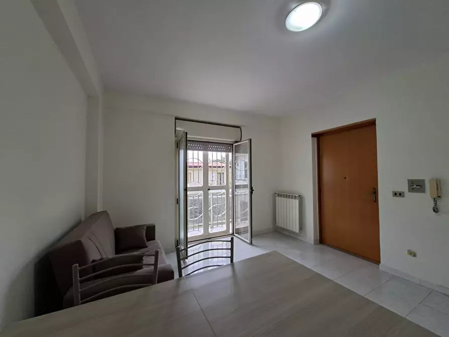 Immagine 3 di Appartamento in affitto  in VIA FRANCESCO D'ASSISI 24 a Caserta