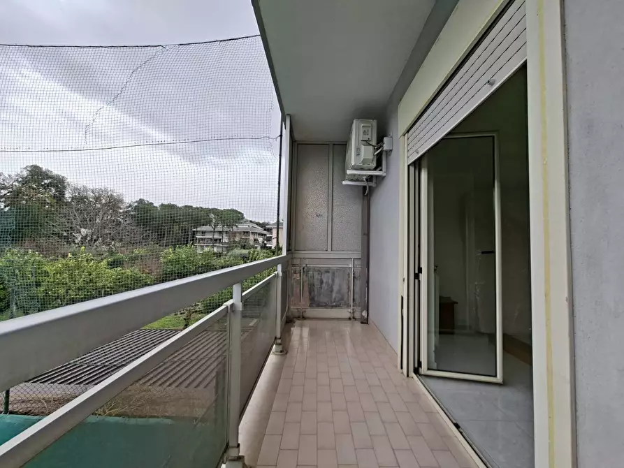 Immagine 14 di Appartamento in affitto  in VIA FRANCESCO D'ASSISI 24 a Caserta