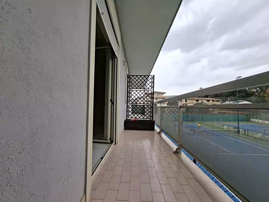 Immagine 13 di Appartamento in affitto  in VIA FRANCESCO D'ASSISI 24 a Caserta