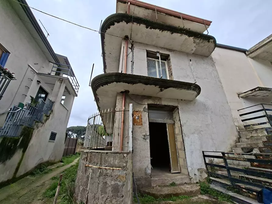 Immagine 2 di Appartamento in vendita  in VIA BELLOMO 7 a Caserta