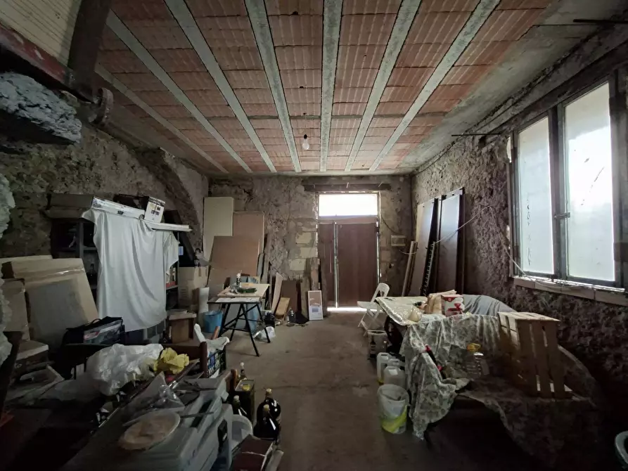 Immagine 3 di Appartamento in vendita  in VIA BELLOMO 7 a Caserta