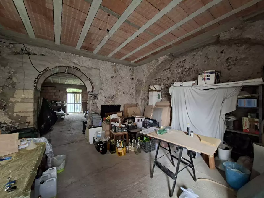 Immagine 4 di Appartamento in vendita  in VIA BELLOMO 7 a Caserta