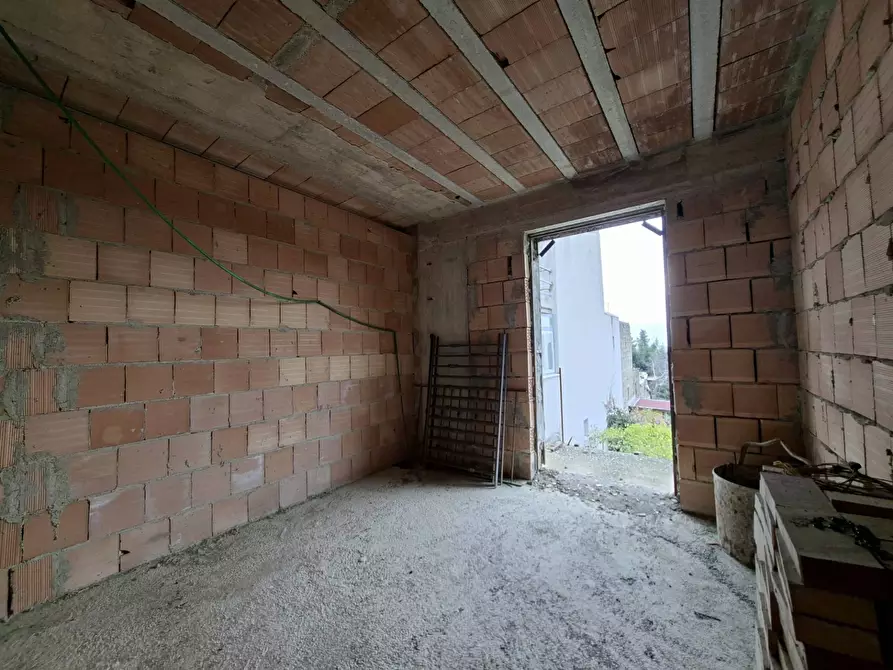 Immagine 15 di Appartamento in vendita  in VIA BELLOMO 7 a Caserta