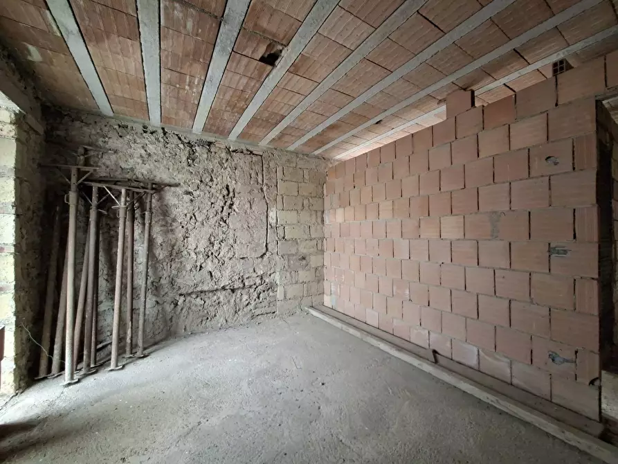 Immagine 17 di Appartamento in vendita  in VIA BELLOMO 7 a Caserta