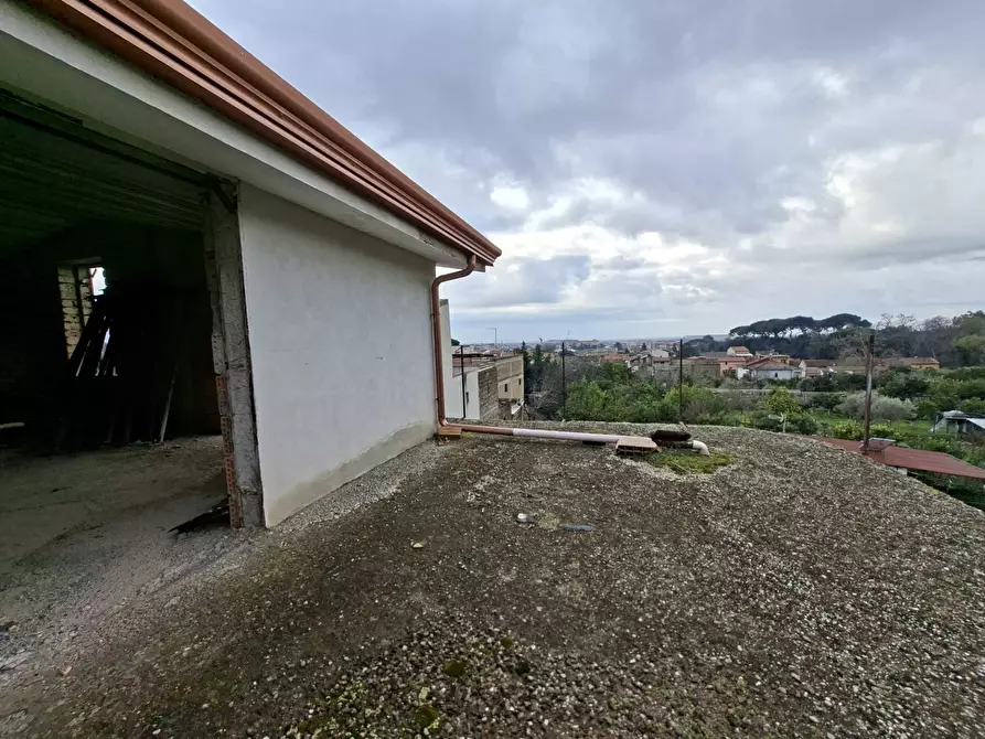 Immagine 21 di Appartamento in vendita  in VIA BELLOMO 7 a Caserta