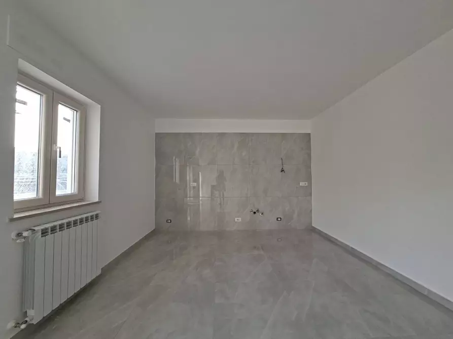 Immagine 1 di Appartamento in vendita  in via arcivescovo pontillo a Casagiove