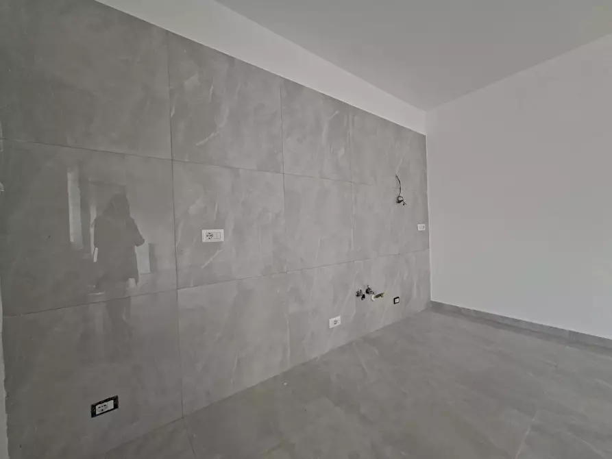 Immagine 2 di Appartamento in vendita  in via arcivescovo pontillo a Casagiove