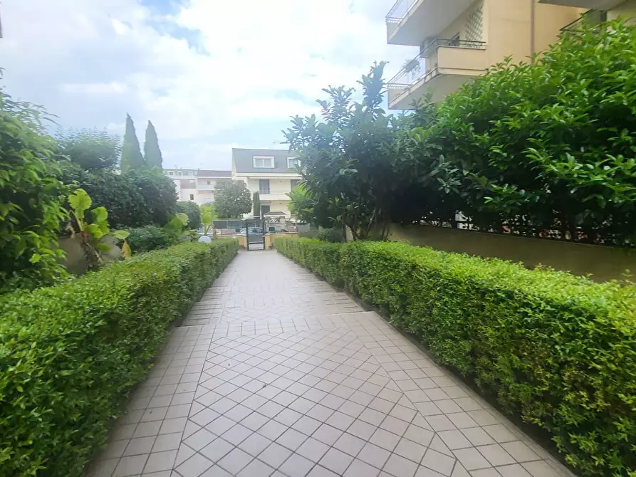 Immagine 15 di Appartamento in affitto  a Santa Maria Capua Vetere