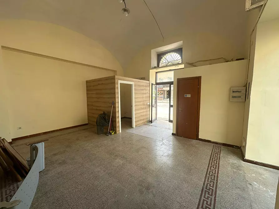 Immagine 2 di Locale commerciale in affitto  in VIA NAZIONALE APPIA 178 a Casagiove