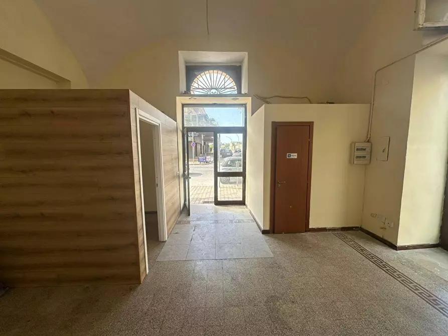 Immagine 6 di Locale commerciale in affitto  in VIA NAZIONALE APPIA 178 a Casagiove