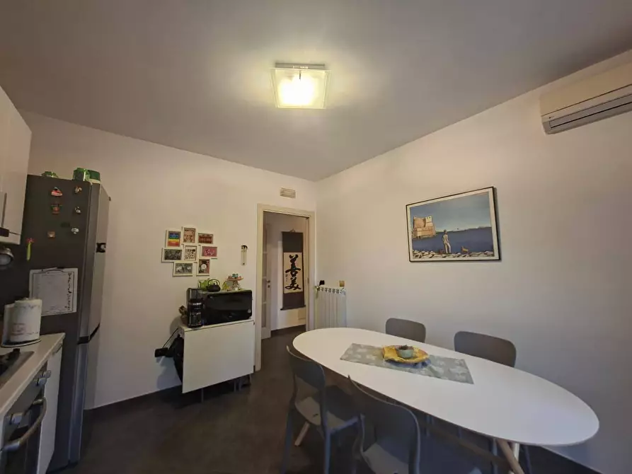 Immagine 4 di Appartamento in vendita  in VIA MARTIRI DI BELLONA 14 a Caserta