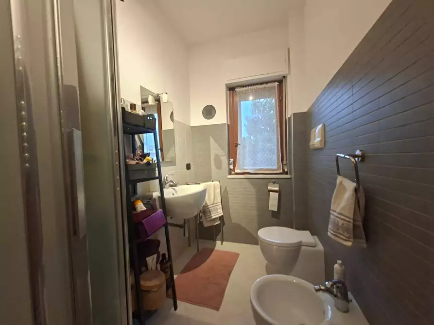 Immagine 8 di Appartamento in vendita  in VIA MARTIRI DI BELLONA 14 a Caserta