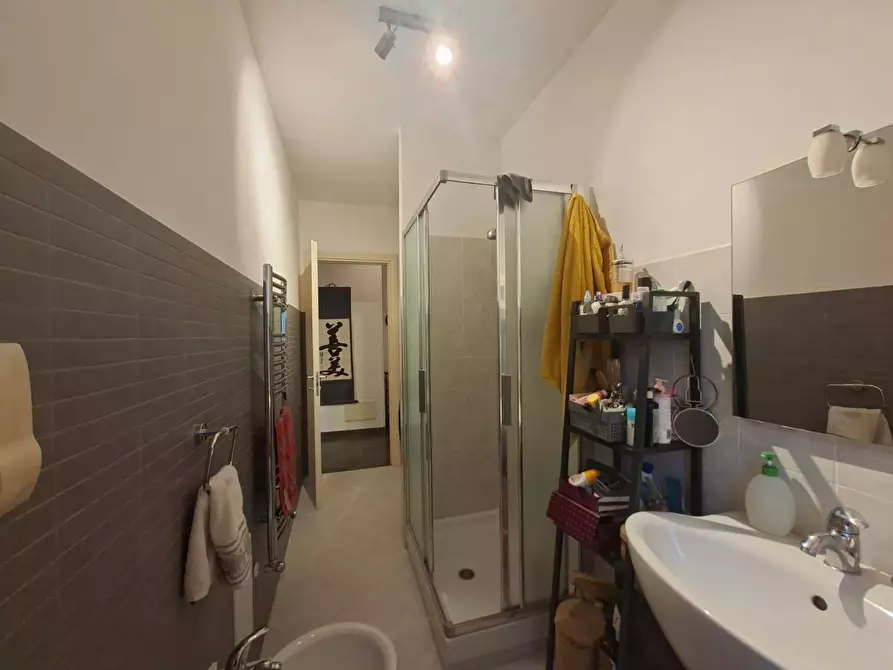 Immagine 9 di Appartamento in vendita  in VIA MARTIRI DI BELLONA 14 a Caserta