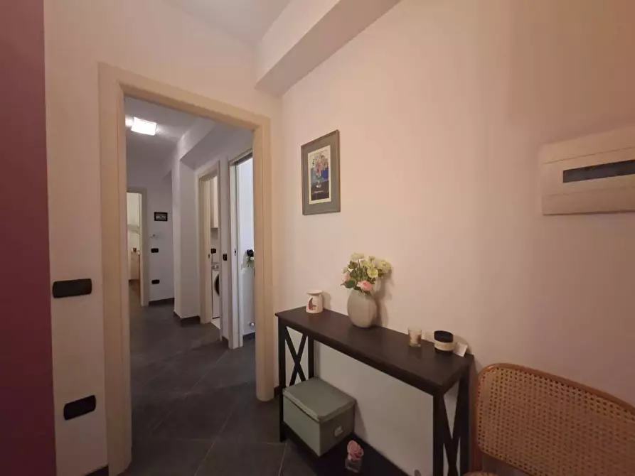 Immagine 11 di Appartamento in vendita  in VIA MARTIRI DI BELLONA 14 a Caserta