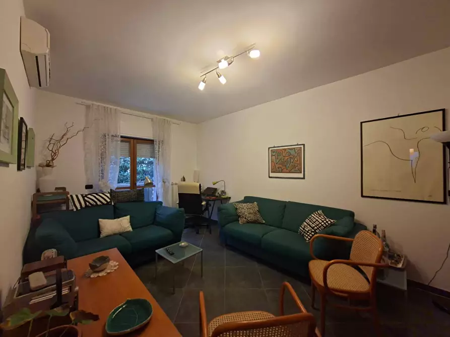 Immagine 21 di Appartamento in vendita  in VIA MARTIRI DI BELLONA 14 a Caserta