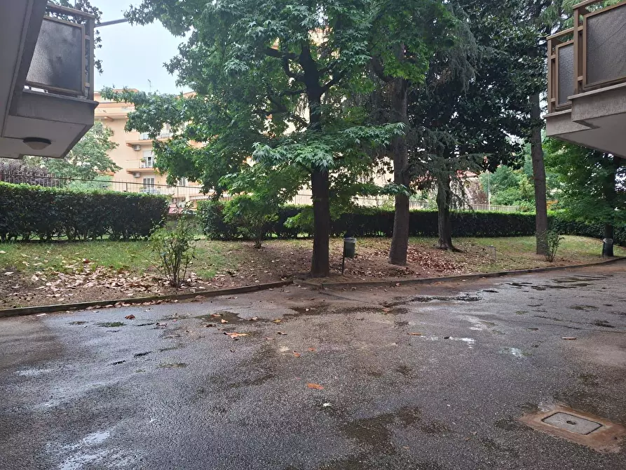 Immagine 28 di Appartamento in vendita  in VIA MARTIRI DI BELLONA 14 a Caserta