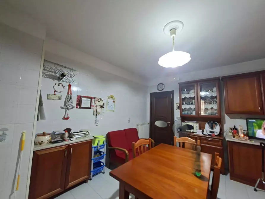 Immagine 10 di Appartamento in vendita  in VIA FUGA 5 a Caserta