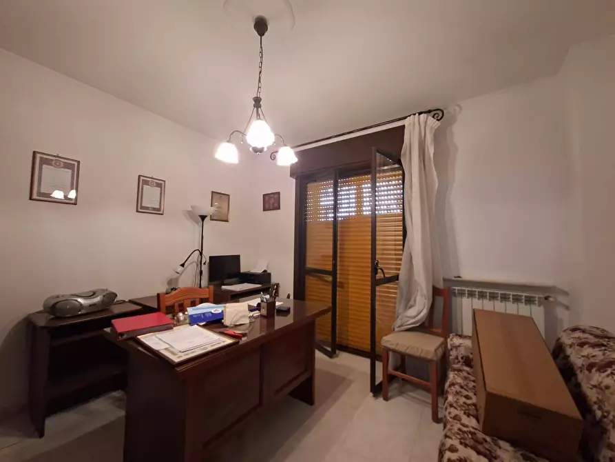 Immagine 18 di Appartamento in vendita  in VIA FUGA 5 a Caserta