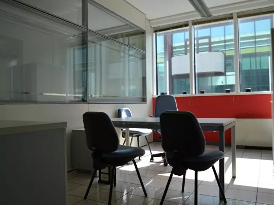 Immagine 9 di Ufficio in affitto  in Padova Uno a Padova