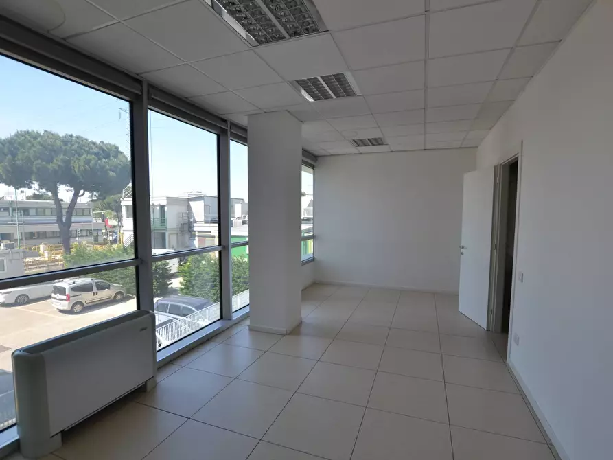 Immagine 2 di Ufficio in affitto  in PADOVA EST - ZONA INDUSTRIALE a Padova