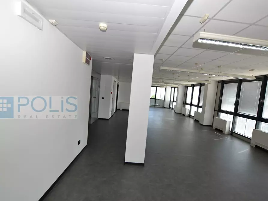 Immagine 9 di Ufficio in affitto  in Stanga a Padova