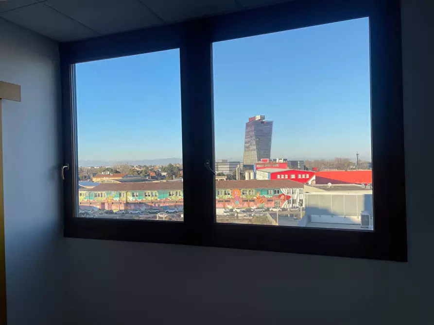 Immagine 6 di Ufficio in affitto  in VIALE DELL'INDUSTRIA a Padova