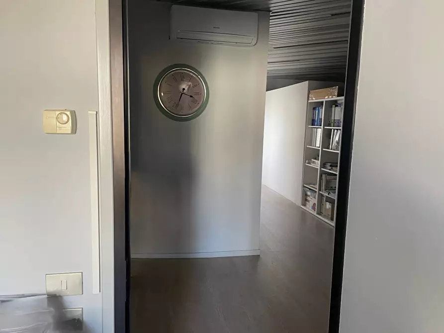 Immagine 4 di Ufficio in affitto  in Via Girolamo Orlandini a Padova