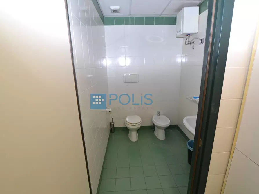 Immagine 13 di Ufficio in affitto  in VIA LONGHIN a Padova