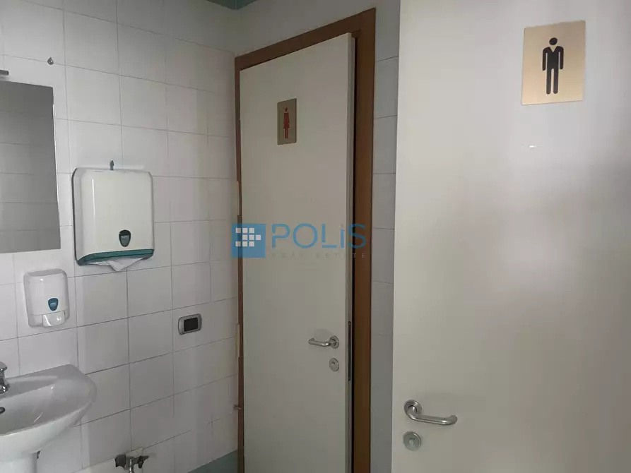 Immagine 5 di Ufficio in affitto  in Zona Industriale Est a Padova