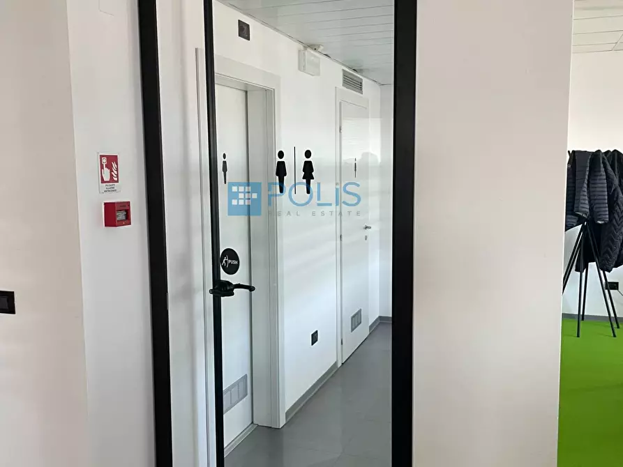 Immagine 6 di Ufficio in affitto  in Stanga a Padova