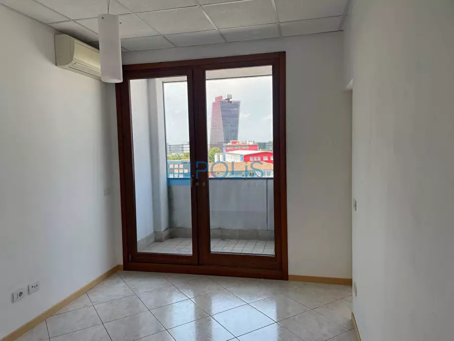 Immagine 12 di Ufficio in affitto  in VIALE DELL'INDUSTRIA a Padova