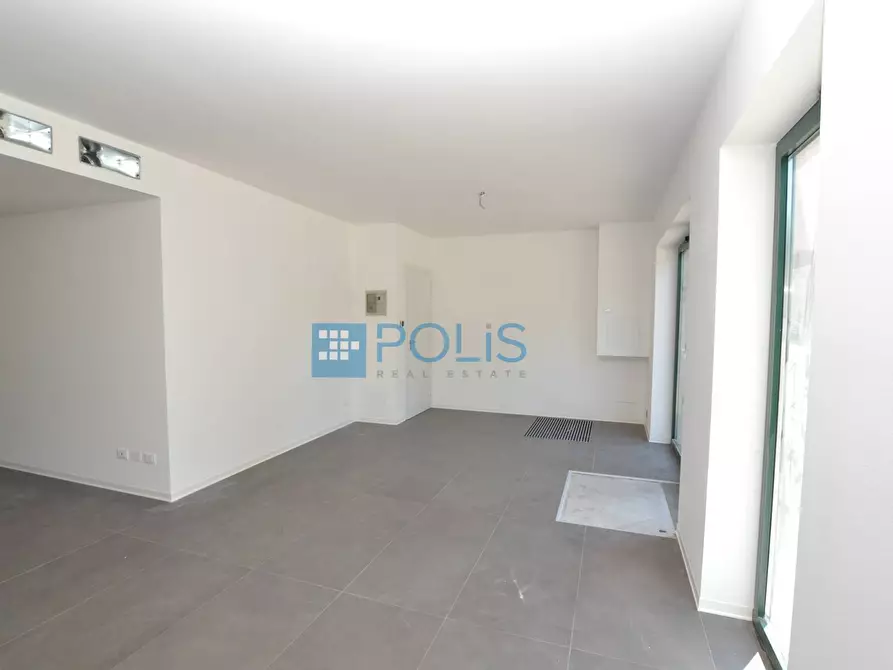 Immagine 8 di Negozio in affitto  in SAVONAROLA a Padova