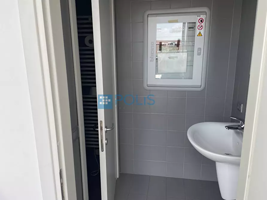 Immagine 10 di Ufficio in affitto  in VIA SAN MARCO a Padova