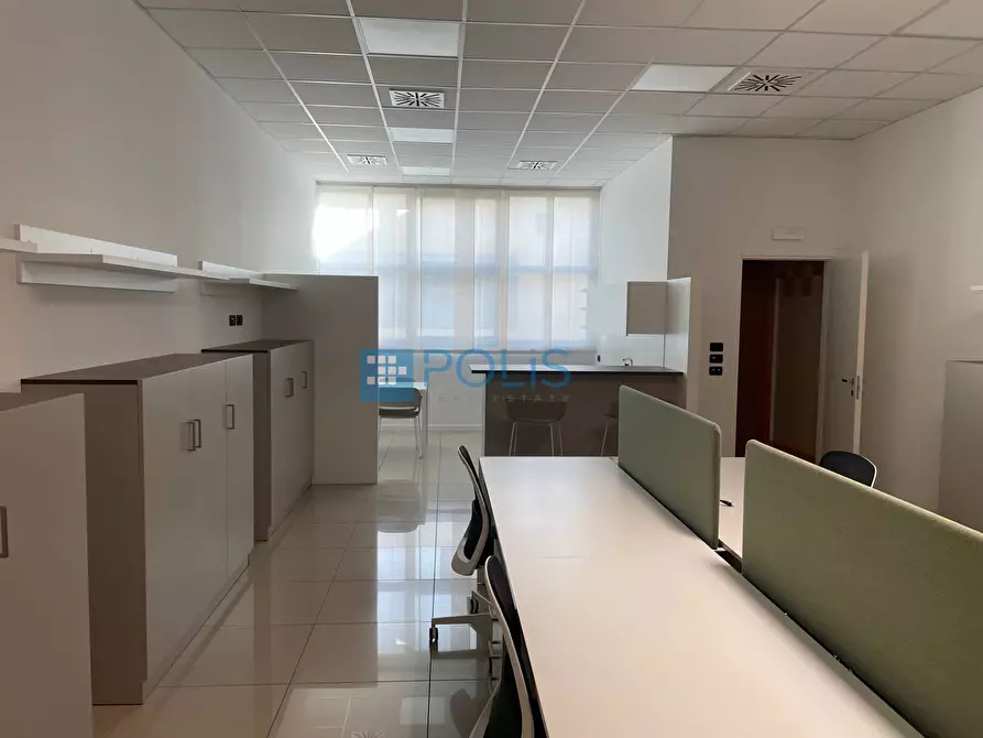 Immagine 3 di Ufficio in affitto  in VIA POLA a Torri Di Quartesolo