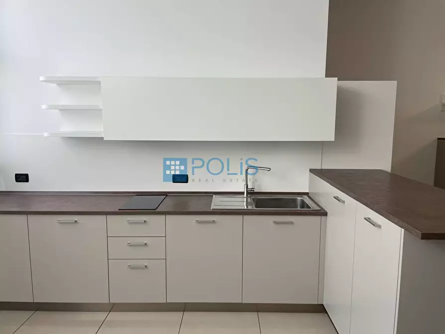 Immagine 4 di Ufficio in affitto  in VIA POLA a Torri Di Quartesolo