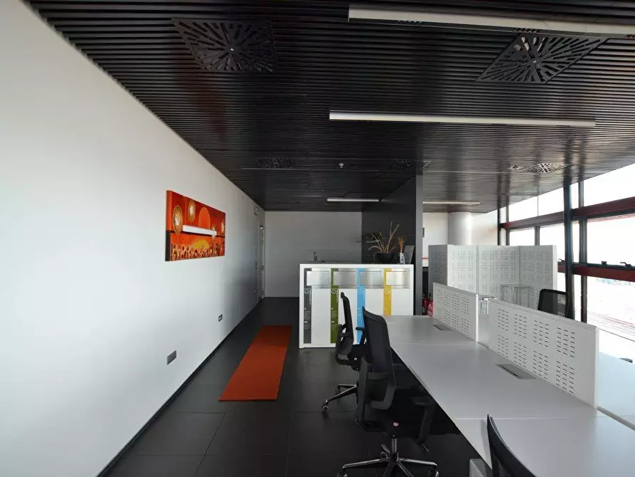 Immagine 15 di Ufficio in affitto  in Via San Marco a Padova