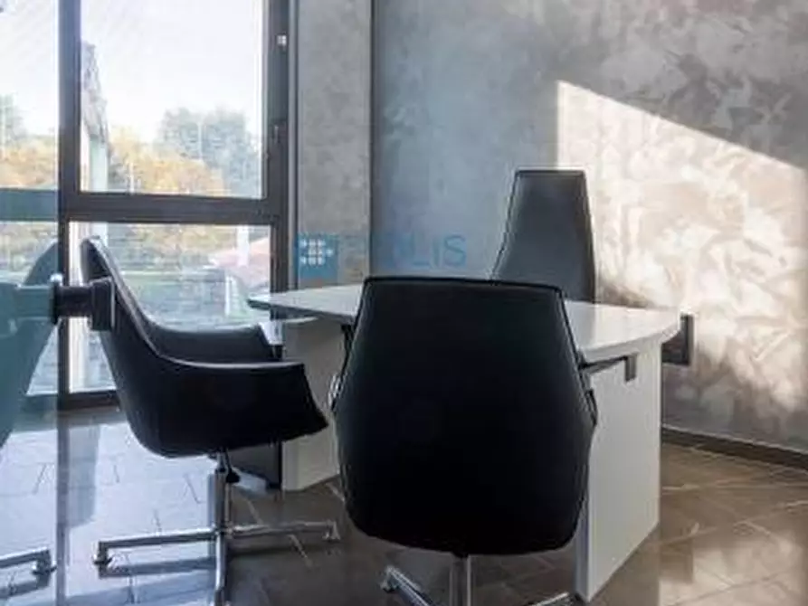 Immagine 6 di Ufficio in affitto  in Padova Est a Padova