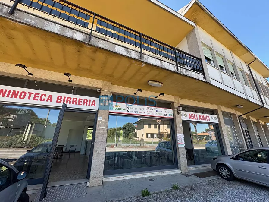 Immagine 4 di Negozio in vendita  in Martignacco a Martignacco